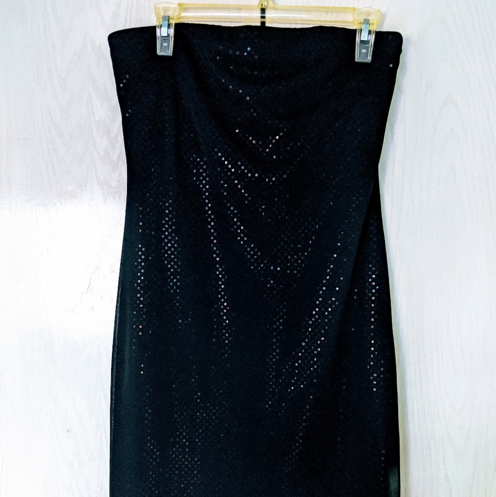 Black sequin mini dress 🔥
